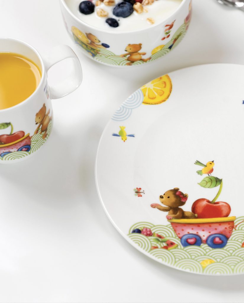 Buntes Villeroy und Boch Porzellan Kindergeschirr